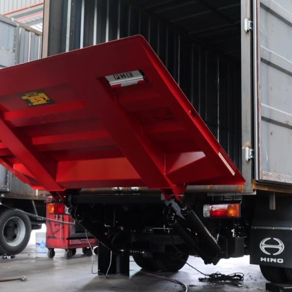 WhatsApp Image 2025 11 21 at 17 45 39 600x600